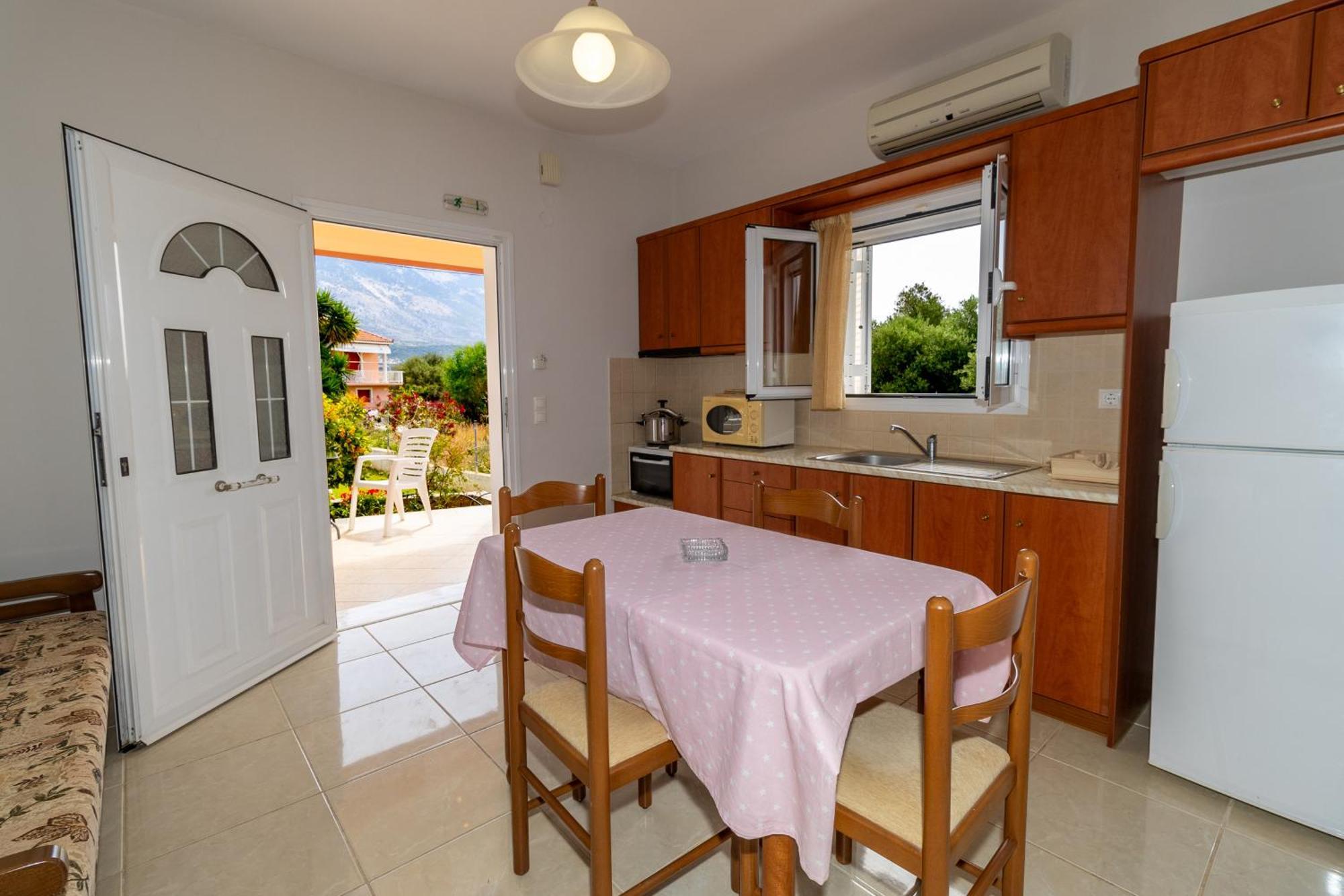 Apartments Thekla Karavádhos المظهر الخارجي الصورة