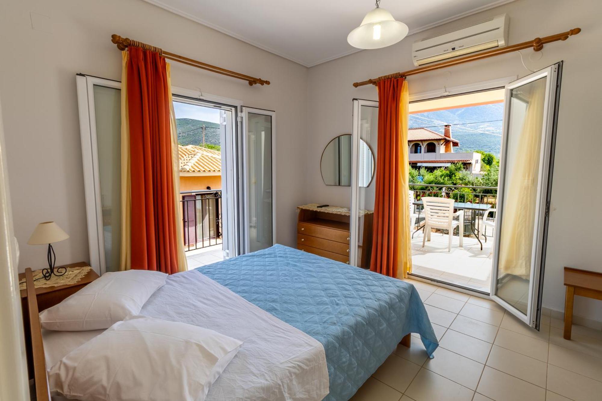 Apartments Thekla Karavádhos المظهر الخارجي الصورة