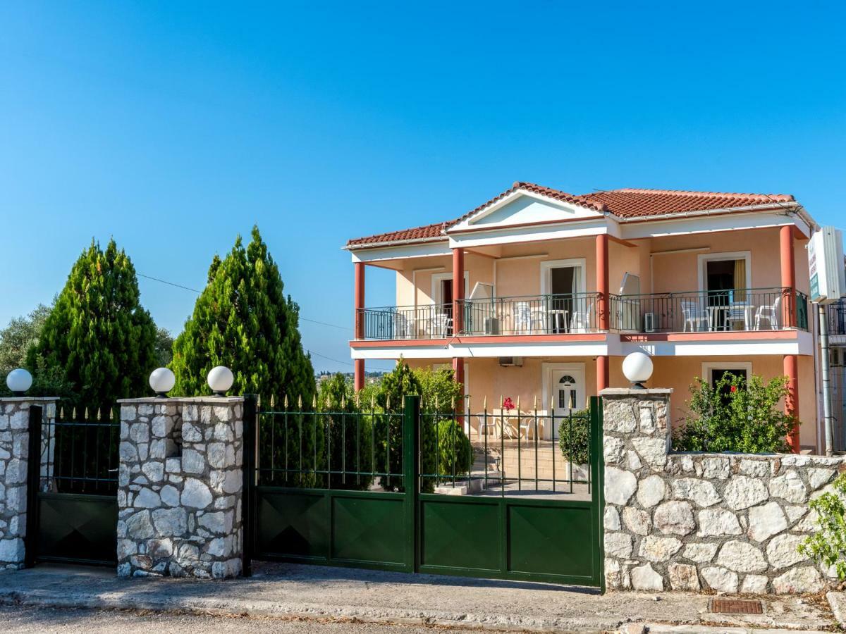 Apartments Thekla Karavádhos المظهر الخارجي الصورة