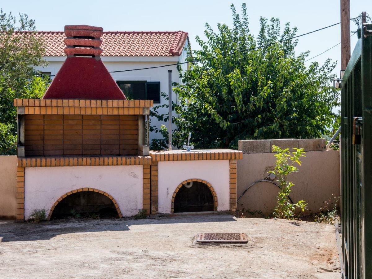 Apartments Thekla Karavádhos المظهر الخارجي الصورة